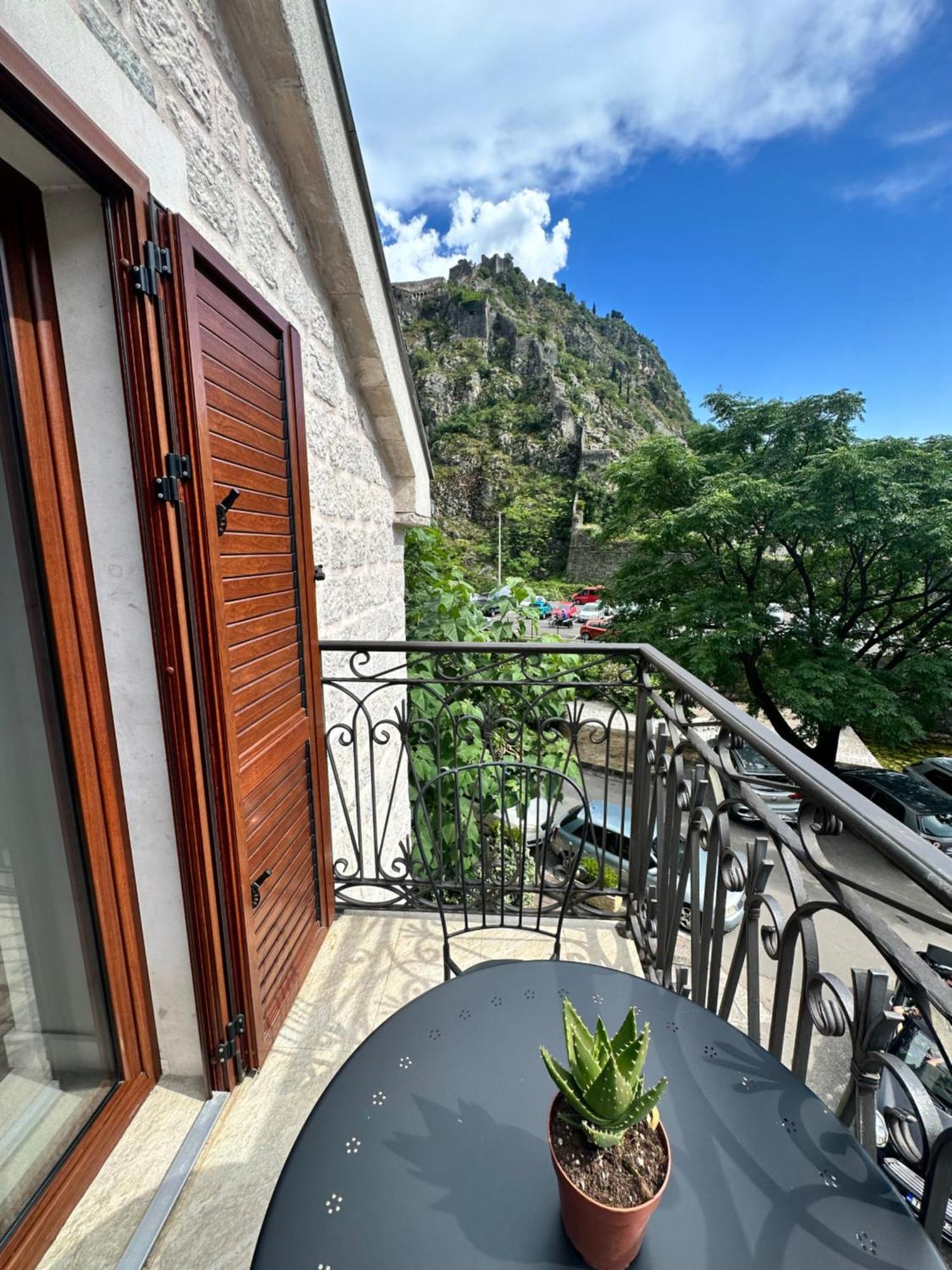 Filip Deluxe Rooms Kotor Exterior foto